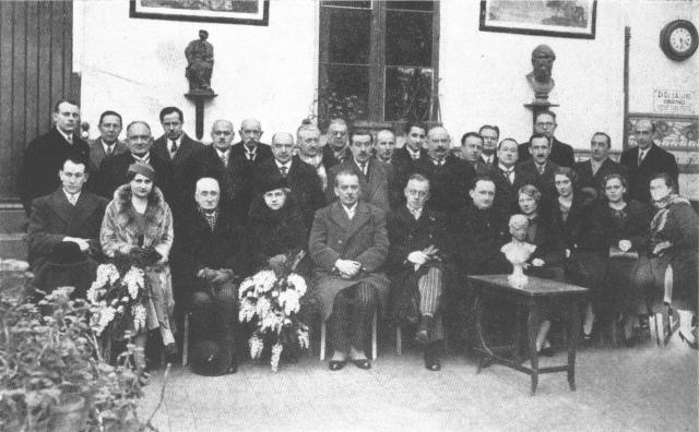 Ecole moyenne de l'Etat - Manifestation à l'occasion de la retraite de M. Edouard LOR en 1936